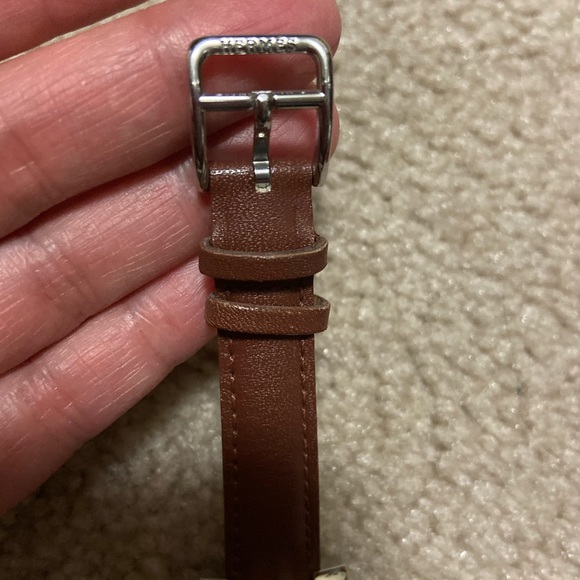 - Hermes watch - Picture 4 of 8